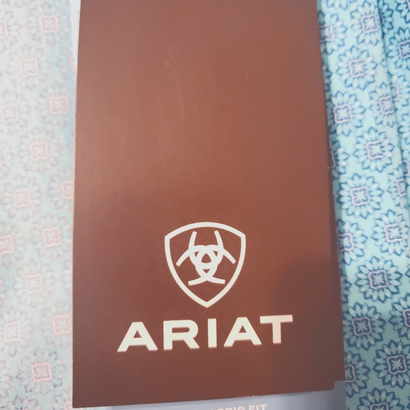 Ariat Team Logo Long Sleeve Shirt - Picture 6 of 10